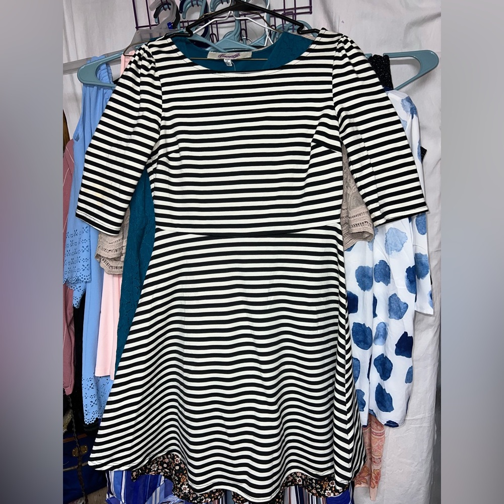 Women dress